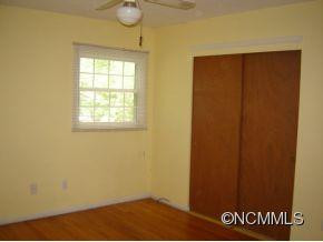 15 Dogwood Grove - Photo 8