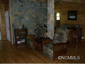 358 Davy Crockett Drive - Photo 3