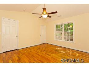 24 Oakcrest Place - Photo 12