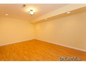 24 Oakcrest Place - Photo 18