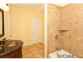 24 Oakcrest Place - Photo 5
