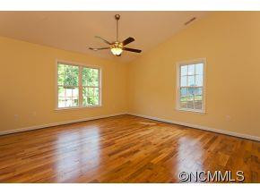 24 Oakcrest Place - Photo 6