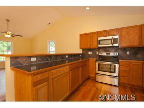 24 Oakcrest Place - Photo 10