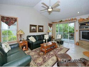 224 LAUREL PARK PLACE - Photo 2