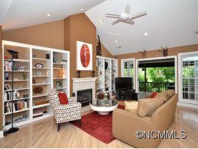 2503 CARRIAGE FALLS COURT - Photo 6
