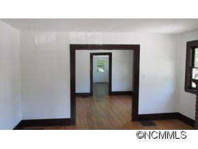  - Photo 3