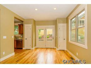 431 Stratford Road - Photo 5