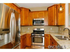 431 Stratford Road - Photo 6