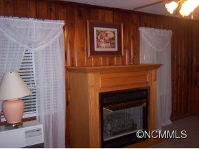 205 Ruby Avenue - Photo 3