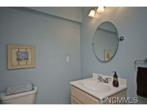 9 Twin Lakes Drive - Photo 18