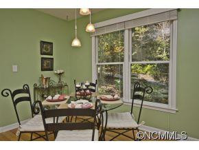 9 Twin Lakes Drive - Photo 4
