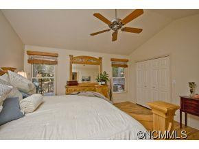 9 Twin Lakes Drive - Photo 8