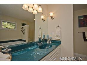 9 Twin Lakes Drive - Photo 10