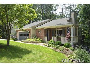 14 Foxberry Dr