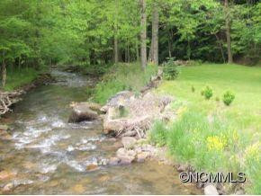 965 Hughes Gap Road - Photo 4