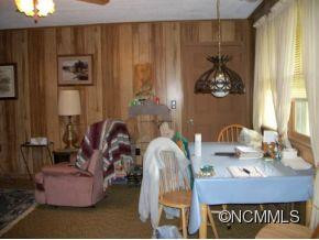 965 Hughes Gap Road - Photo 7