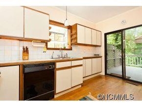 39 Westover Drive - Photo 6