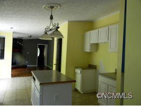 755 Lackey Town - Photo 3