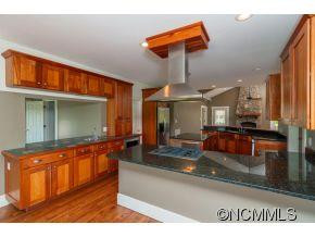 84 Lawrence Road - Photo 8