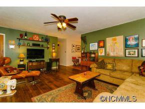 70 English Drive - Photo 5