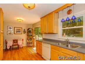 70 English Drive - Photo 9