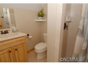 42 Midland Drive - Photo 18