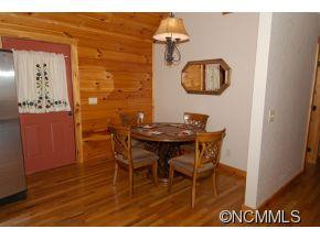 42 Midland Drive - Photo 3