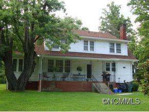 1204 5TH AVE W - Photo 2