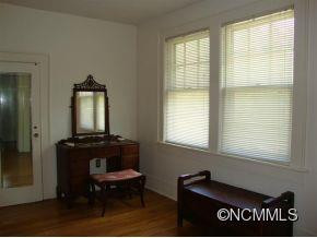 1204 5TH AVE W - Photo 19