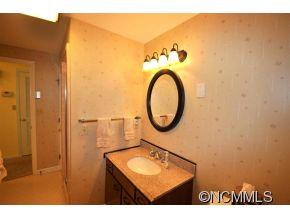 102 Choctaw Circle - Photo 9