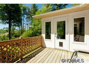 11 MAPLE LEAF DR - Photo 7