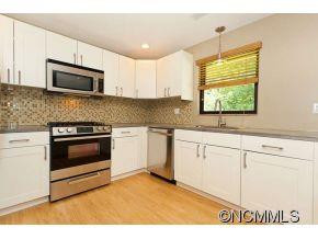 103 Allgood Drive - Photo 2