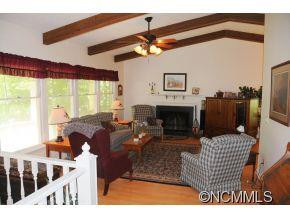 896 Indian Hill Road - Photo 2