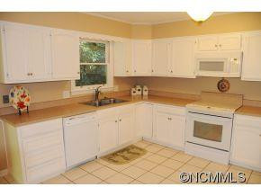 896 Indian Hill Road - Photo 9