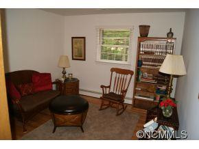 11 Bradshaw Lane - Photo 12