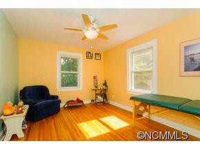 25 Eola Avenue - Photo 12