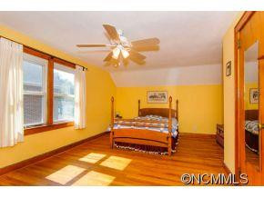 25 Eola Avenue - Photo 14