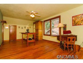 25 Eola Avenue - Photo 16