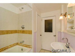 25 Eola Avenue - Photo 18