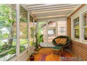 25 Eola Avenue - Photo 5