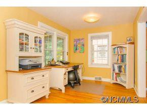 25 Eola Avenue - Photo 8