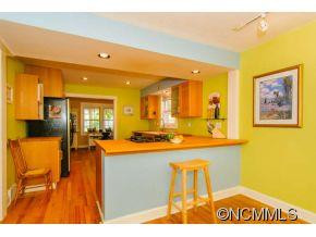 25 Eola Avenue - Photo 10