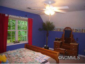 3 LEISURE COURT - Photo 13