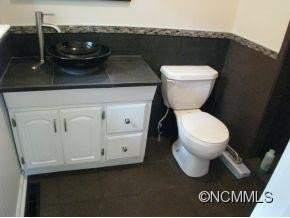 511 W. Chestnut - Photo 9