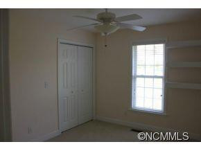 140 Memphis Way - Photo 12