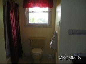 139 Robbins Drive - Photo 15