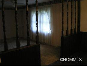 139 Robbins Drive - Photo 18