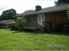 139 Robbins Drive - Photo 3