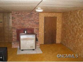 139 Robbins Drive - Photo 7