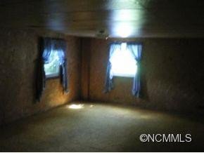 139 Robbins Drive - Photo 8